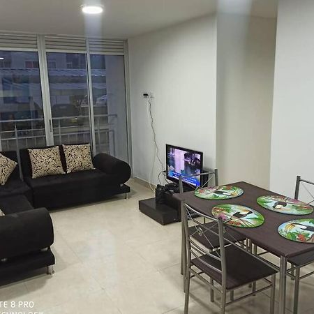 Apartamento Amoblado Fortezza 2 Ibagué エクステリア 写真